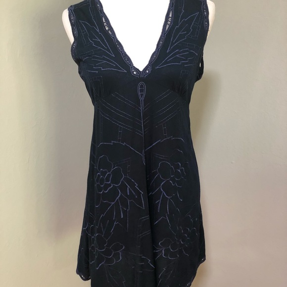 Free People - Picture 1 of 8